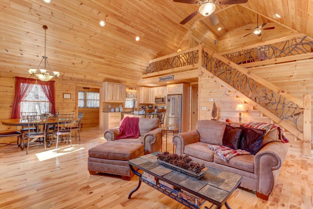 Hot-Tub 6 Seater, Fire-Pit, Master King Bed, Wineries, Pickleball, Resort Amenities Ellijay Exterior photo